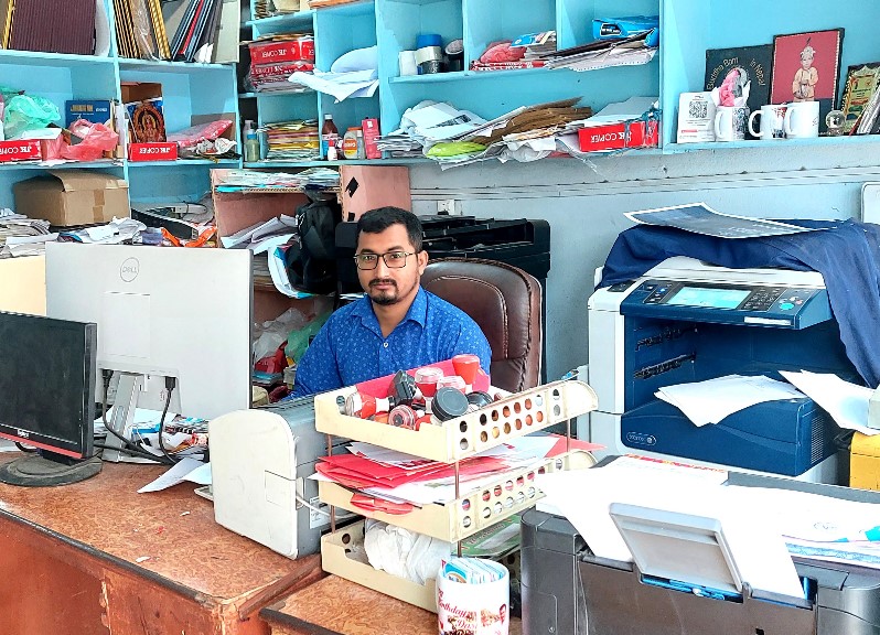 Lokmanch facility and press